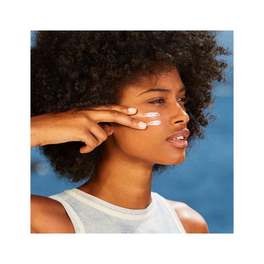 Isdin Fusion Water Viso SPF50 - Protezione Solare Idratante, 50ml