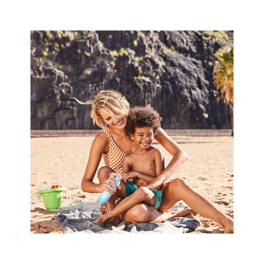 Isdin Pediatrico - Spray Fotoprotettore Trasparente SPF50, 250ml