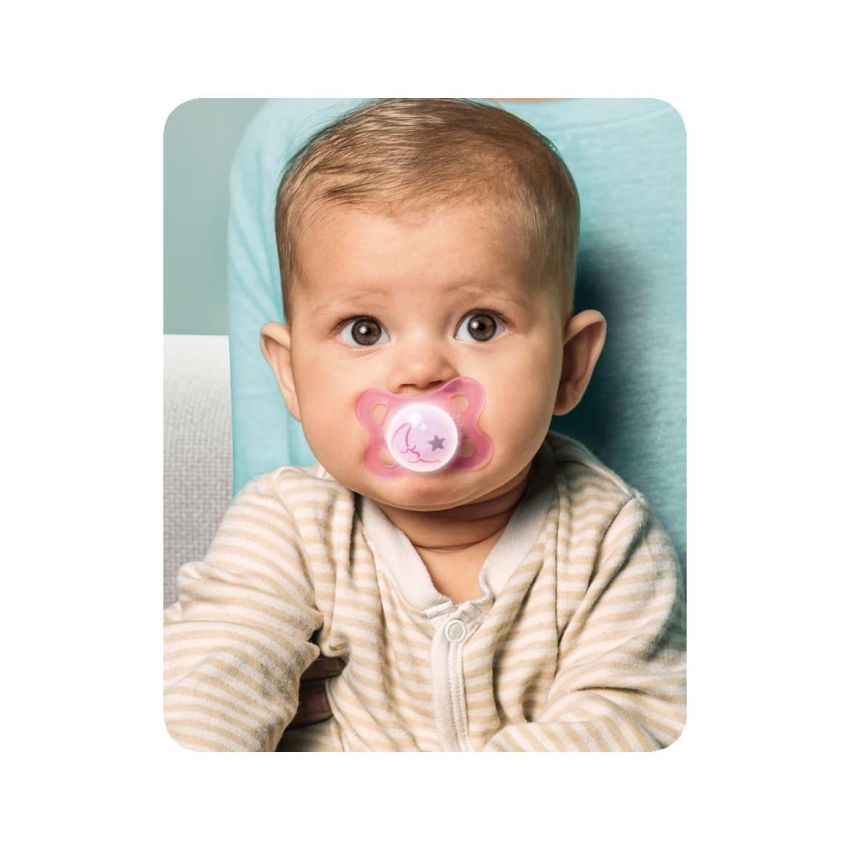 Succhietto Notturno Mam Original in Silicone per Femmina 2-6 Mesi, Confezione da 2 Pezzi