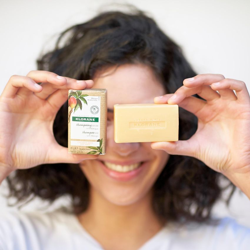Klorane Shampoo Solido per Capelli Secchi al Mango, 80g
