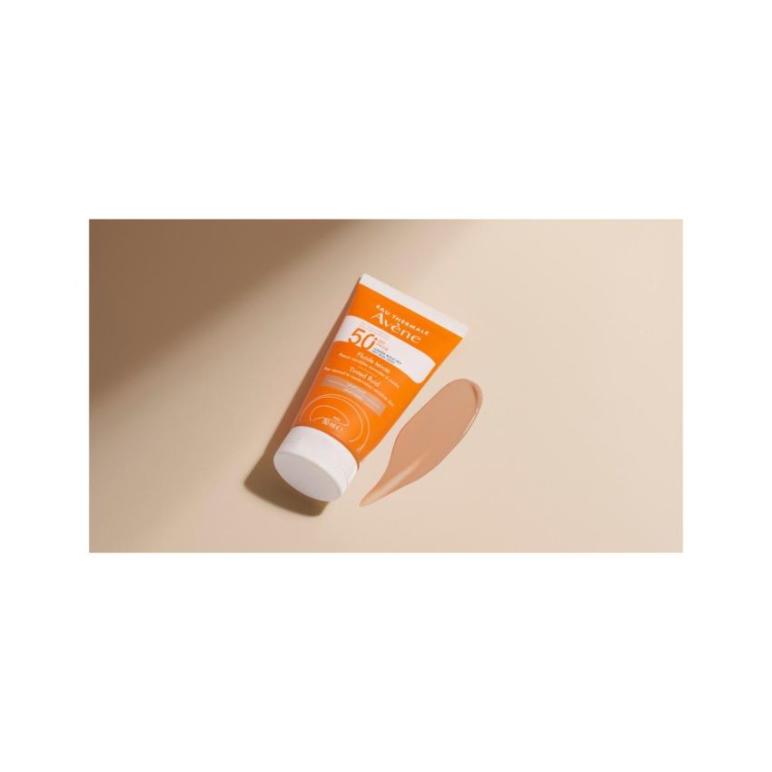 Fluido Colorato Avène SPF 50+ per Protezione Solare Viso, 50ml